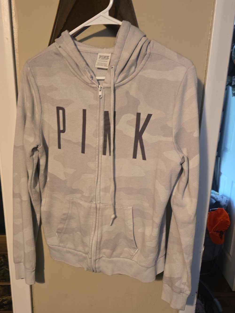 PINK Victoria's Secret Light Gray Camo Zip-Up Hoodie Small Y2k